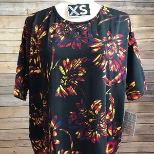 LuLaRoe Irma Top